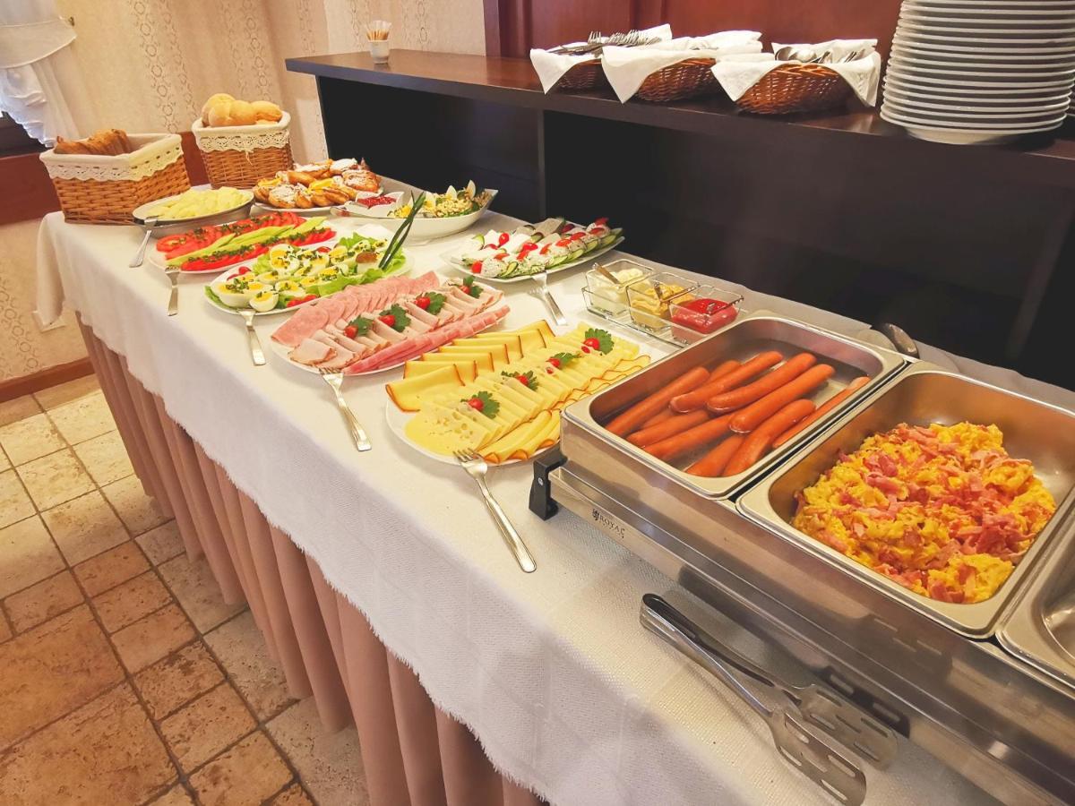 Aparthotel Mikolajki Eksteriør bilde